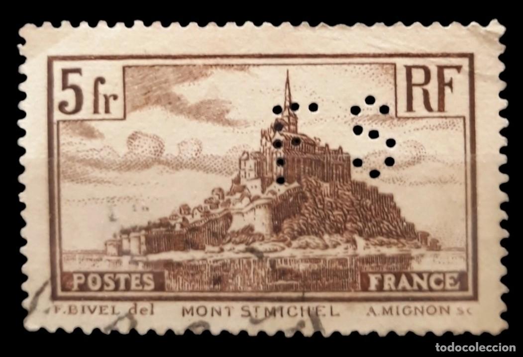 Sellos: FRANCIA 1929 -1931 Turismo. PERFORADO - PERFIN. USADO.