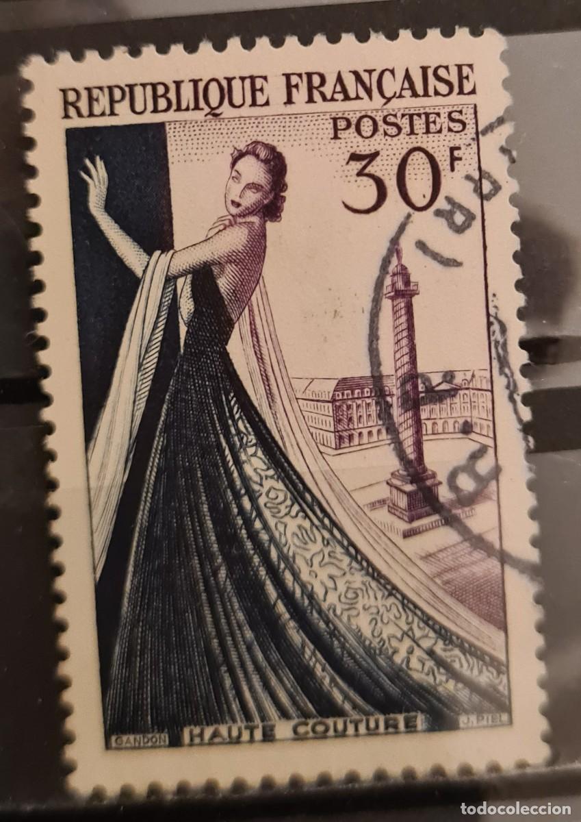 Sellos: Sello usado de Francia 1953: alta costura parisina