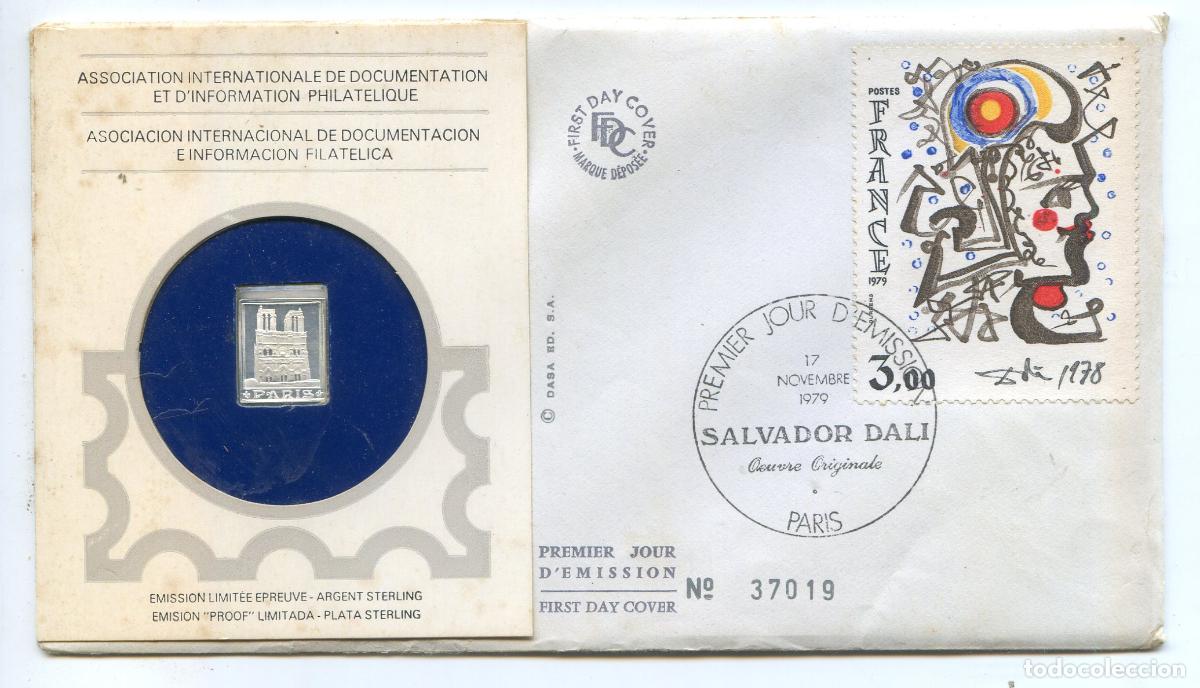Sellos: Sobre Primer d&iacute;a Francia, Salvador Dal&iacute;, con emisi&oacute;n proof limitada plata sterling Notre dame