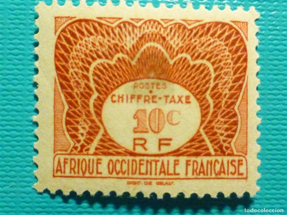 Sellos: P&oacute;liza - Tasa - Tax - Afrique Occidentale Francaise - 10 c R.F. - Postes Chiffre Taxe - Africa