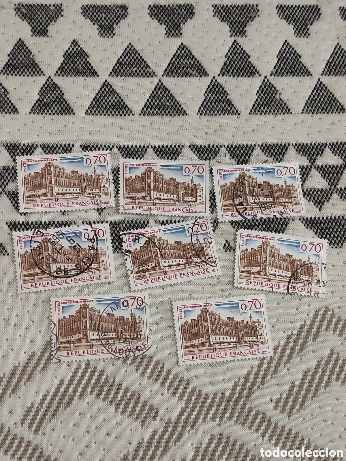 Sellos: 8 sellos de Francia Castillo de Saint-Germain -En-Laye 1967