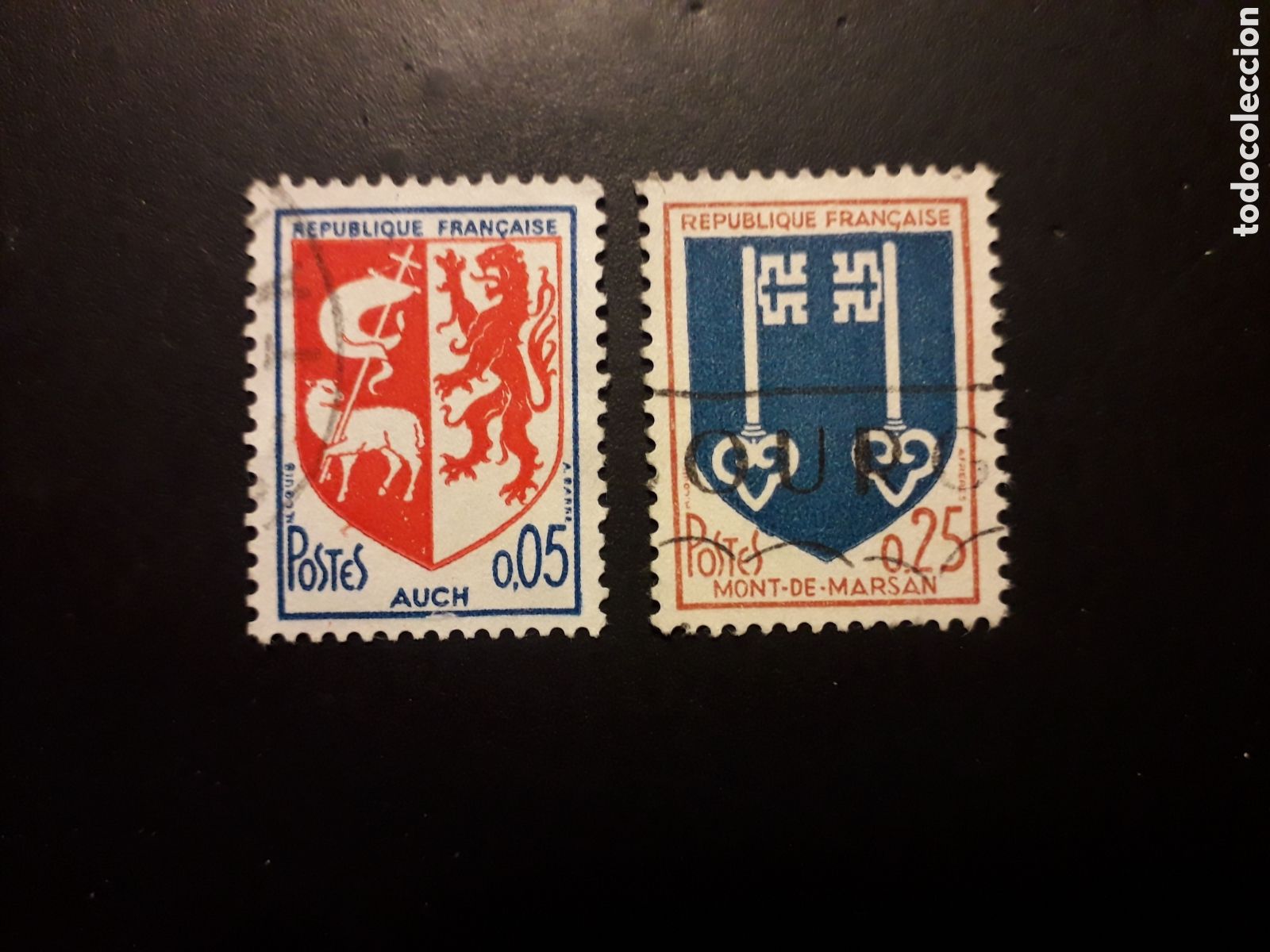 Sellos: FRANCIA YVERT 1468/9 SERIE COMPLETA USADA 1966 ESCUDOS PEDIDO M&Iacute;NIMO 3&euro;