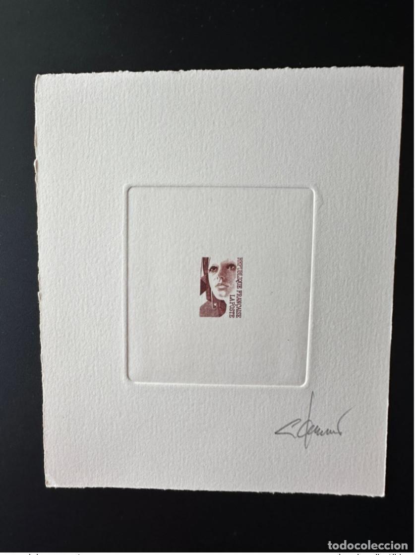 Timbres: Francia Prueba art&iacute;stica: el proyecto de Marianne no fue seleccionado Brown jumelet sin VF
