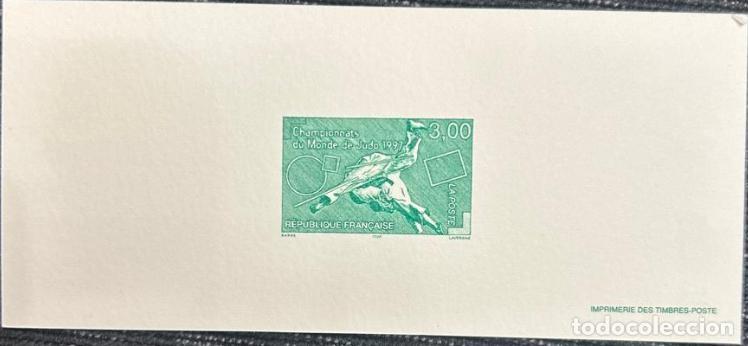 Sellos: TS.)1997, FRANCE, DELUXE PROOF, COLLECTIBLE COMMEMORATIVE PRE-PRINTED ITEM WITH A GREEN-COLORED STAM