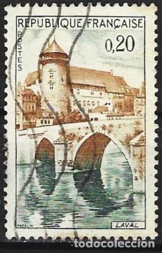 Sellos: Francia 1962 - Mi 1383 - YT 1330 - El castillo de Laval y el puente sobre el r&iacute;o Mayenne