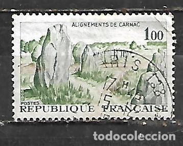 Sellos: 1965: Turismo - Monolitos de Carnac (usado)