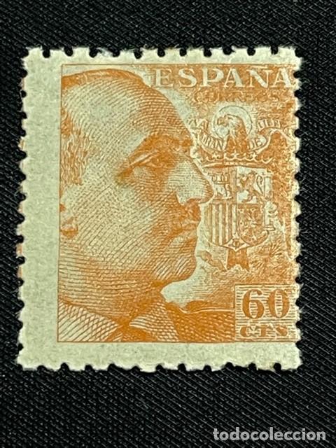GENERAL FRANCO, 1940-1945, EDIFIL 928, NUEVO CON FIJASELLOS (Sellos - España - Estado Español - De 1.936 a 1.949 - Nuevos)