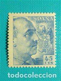 Sellos: Sello - Edifil 926 - General Franco, A&ntilde;o 1940-45 - 45 C&eacute;ntimos Azul -