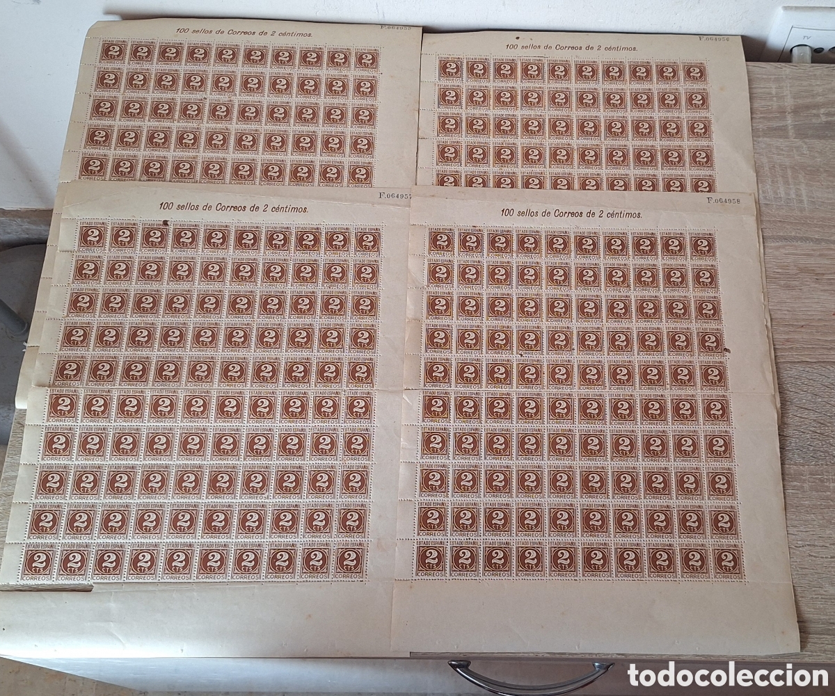 Sellos: Lote de 4 Hojas Correlativas Sellos de 2 c&eacute;ntimos Estado Espa&ntilde;ol