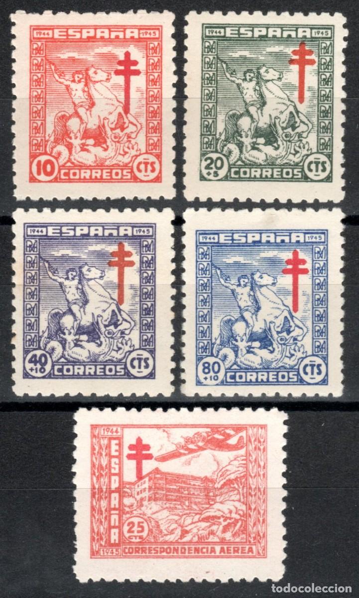 Sellos: EDIFIL 984-988 PRO TUBERCULOSOS 1944 (SERIE COMPLETA). VALOR CAT&Aacute;LOGO: 40 &euro;. MNH **