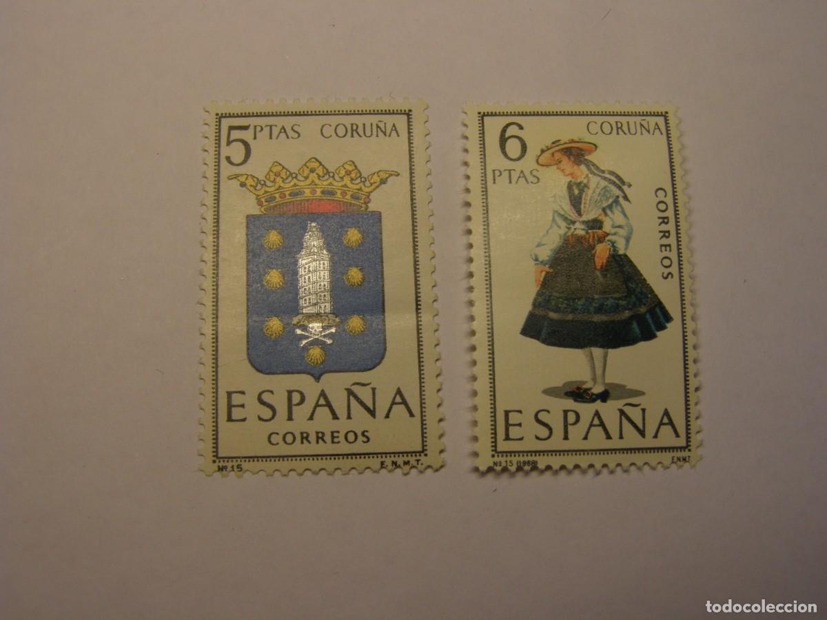 Sellos: Sellos Espa&ntilde;a, escudo y traje t&iacute;pico, Coru&ntilde;a. Nuevos sin usar.