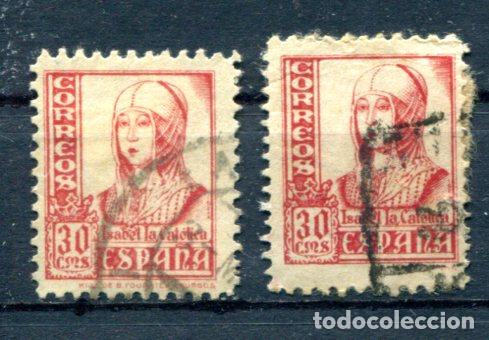 Sellos: Edifil 823 y 823 A. Dos sellos de 30 cts Isabel. Usados. Variedad. Pie de imprenta corto y largo