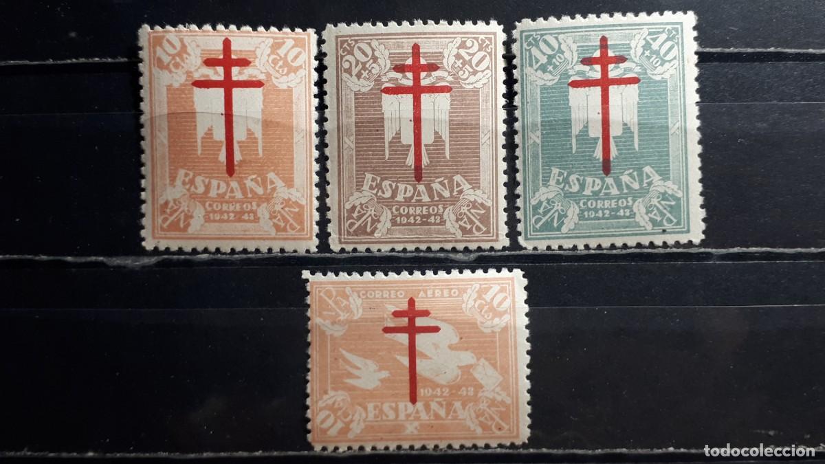 Sellos: ESPA&Ntilde;A. A&Ntilde;O 1942. *. Edifil 957/60