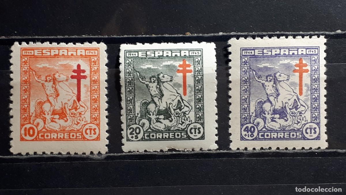 Sellos: ESPA&Ntilde;A. A&Ntilde;O 1944. *. Edifil 984/6