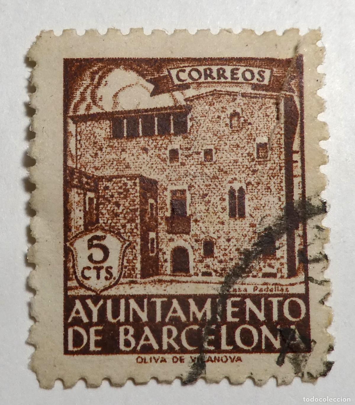 Sellos: Sello postal de 5 centimos 1943 Ayuntamiento de Barcelona