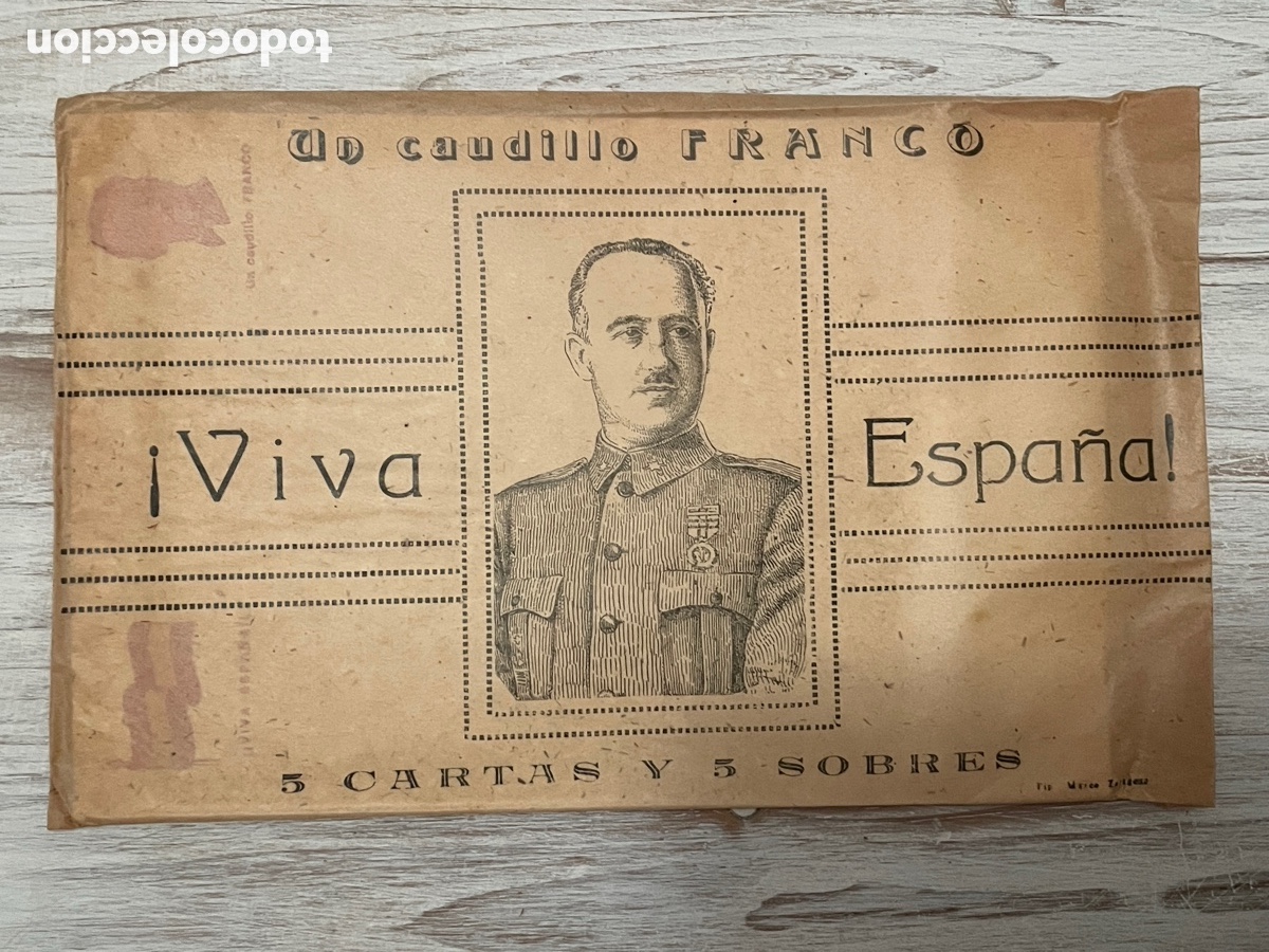 Briefmarken: Paquete con 5 sobres y 5 hojas con efigie Franco y bandera.