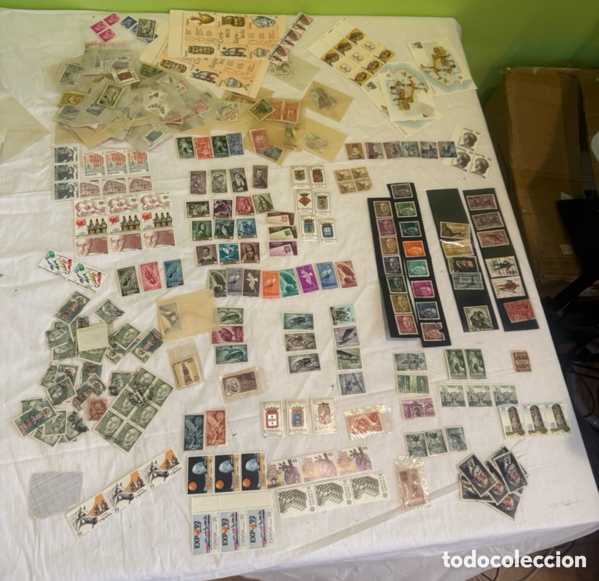 Sellos: Gran lote de sellos de Espa&ntilde;a &ndash; Cientos de sellos nuevos &ndash; Series completas