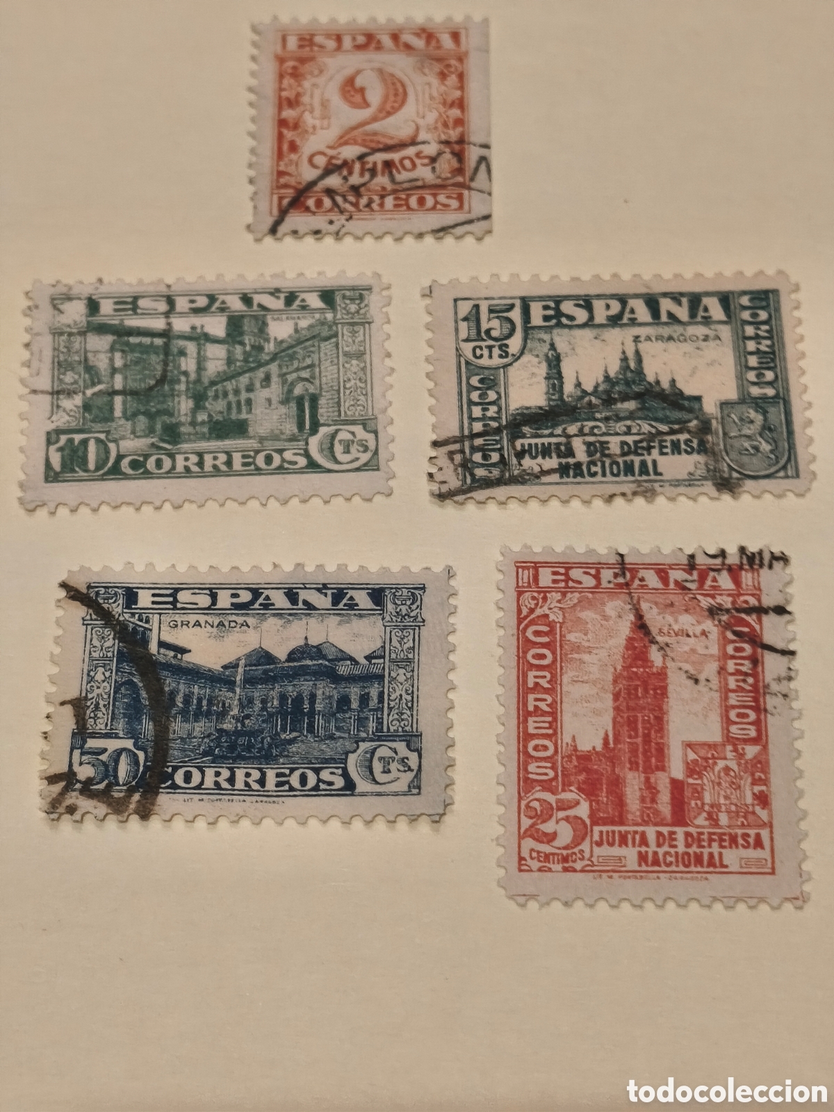 Francobolli: 5 sellos distintos de Espa&ntilde;a usados de la serie junta de defensa nacional ver im&aacute;genes
