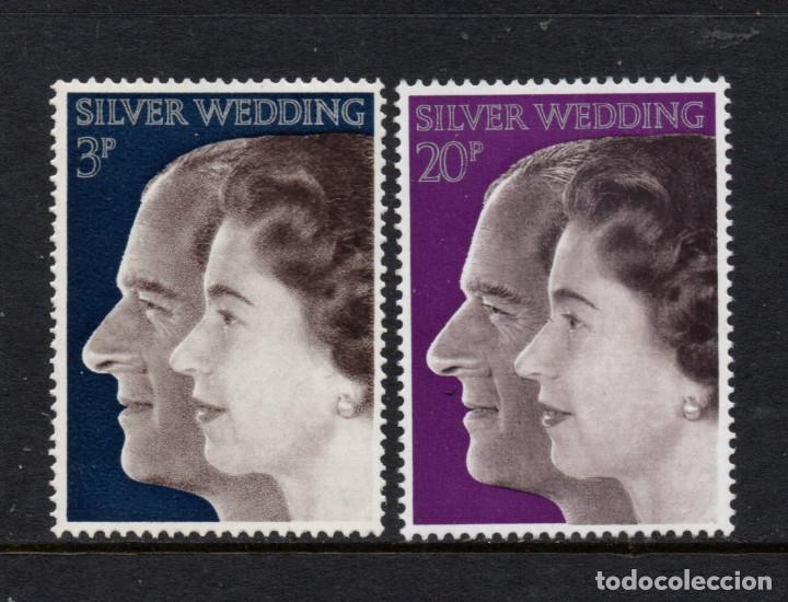 Sellos: GRAN BRETA&Ntilde;A 672/73** - A&Ntilde;O 1972 - BODAS DE PLATA DE LA REINA ISABEL II