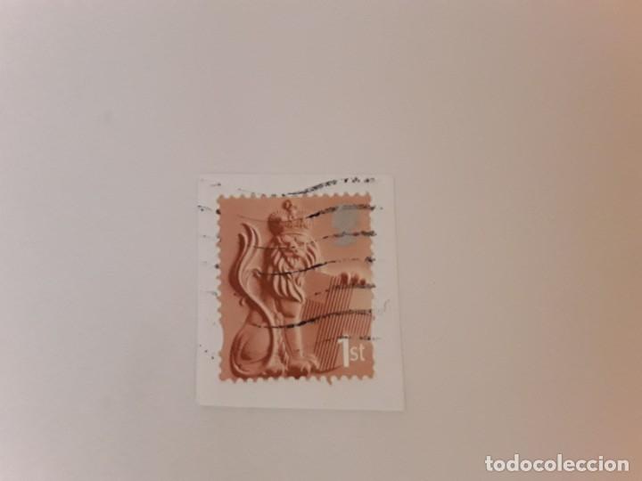 Sellos: INGLATERRA SELLO USADO CON PAPEL - Foto 1
