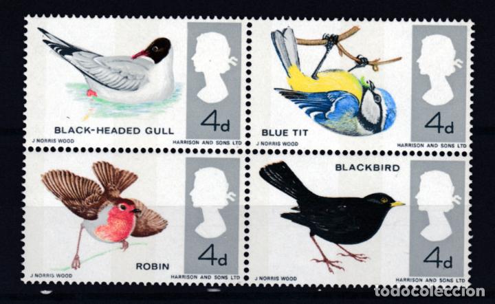 Briefmarken: GRAN BRETA&Ntilde;A.- SERIE N&ordm; 444/47A PAJAROS NUEVA SIN CHARNELA EN BLOQUE