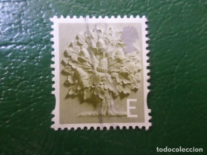 Timbres: -inglaterra, 2001, roble simb&oacute;lico, Yvert 2251
