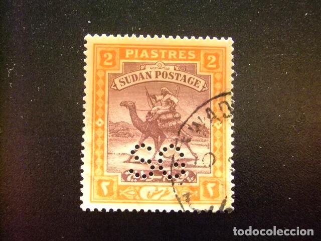 Timbres: 51 SOUDAN CONDOMINIUM SOUDAN 1912 - 22 FACTEUR &Agrave; CHAMEAU perc&eacute; SG YVERT Service 37 FU