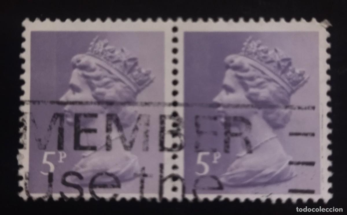 Sellos: GRAN BRETA&Ntilde;A 1971 Isabel II. 5 P - Mach&iacute;n. PAREJA USADA.