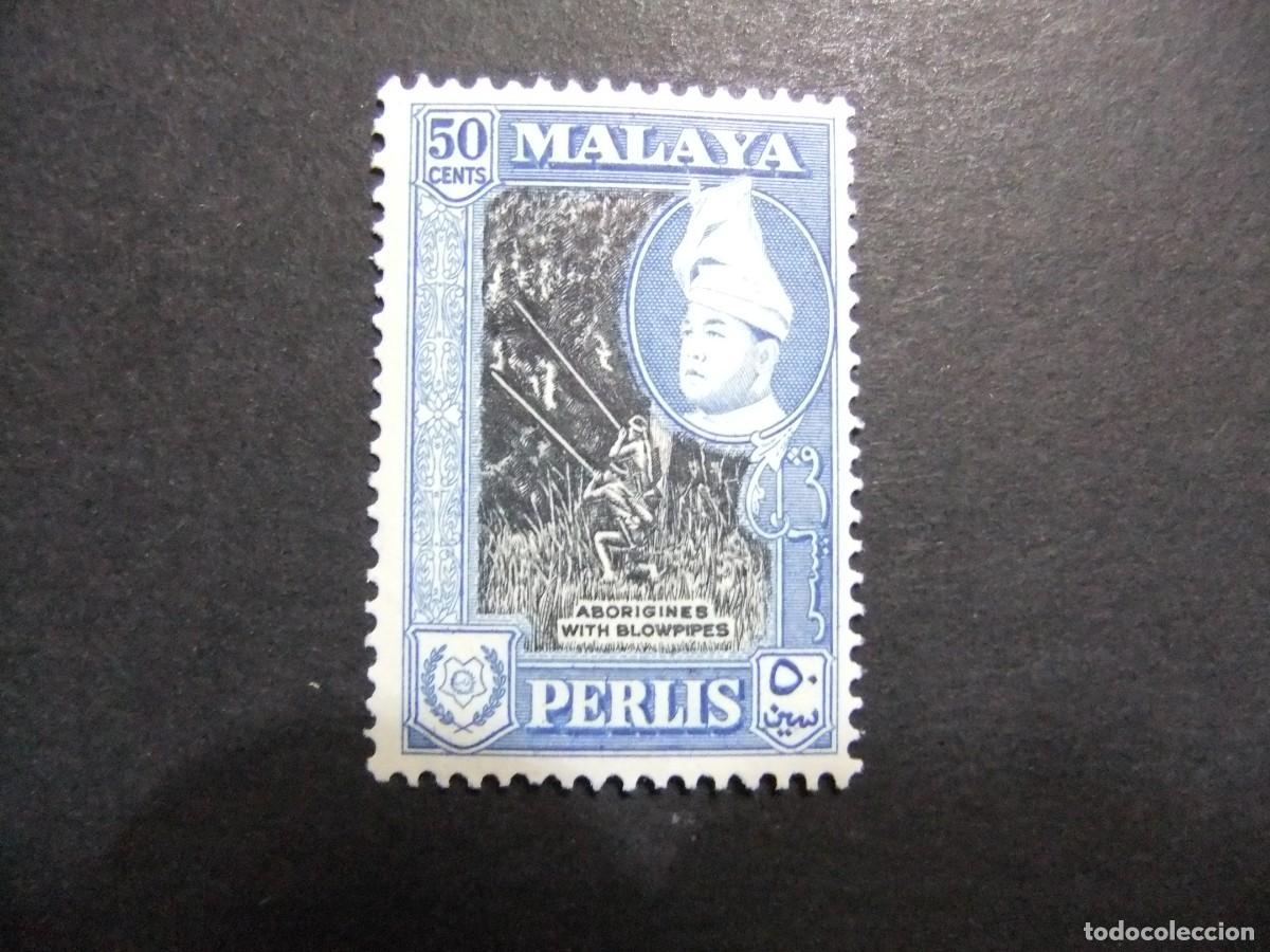 Sellos: 43 PERLIS 1957 / INDIGENAS CAZANDO y SULTAN RAJAH SYED PUTRA / YVERT 35 MNH