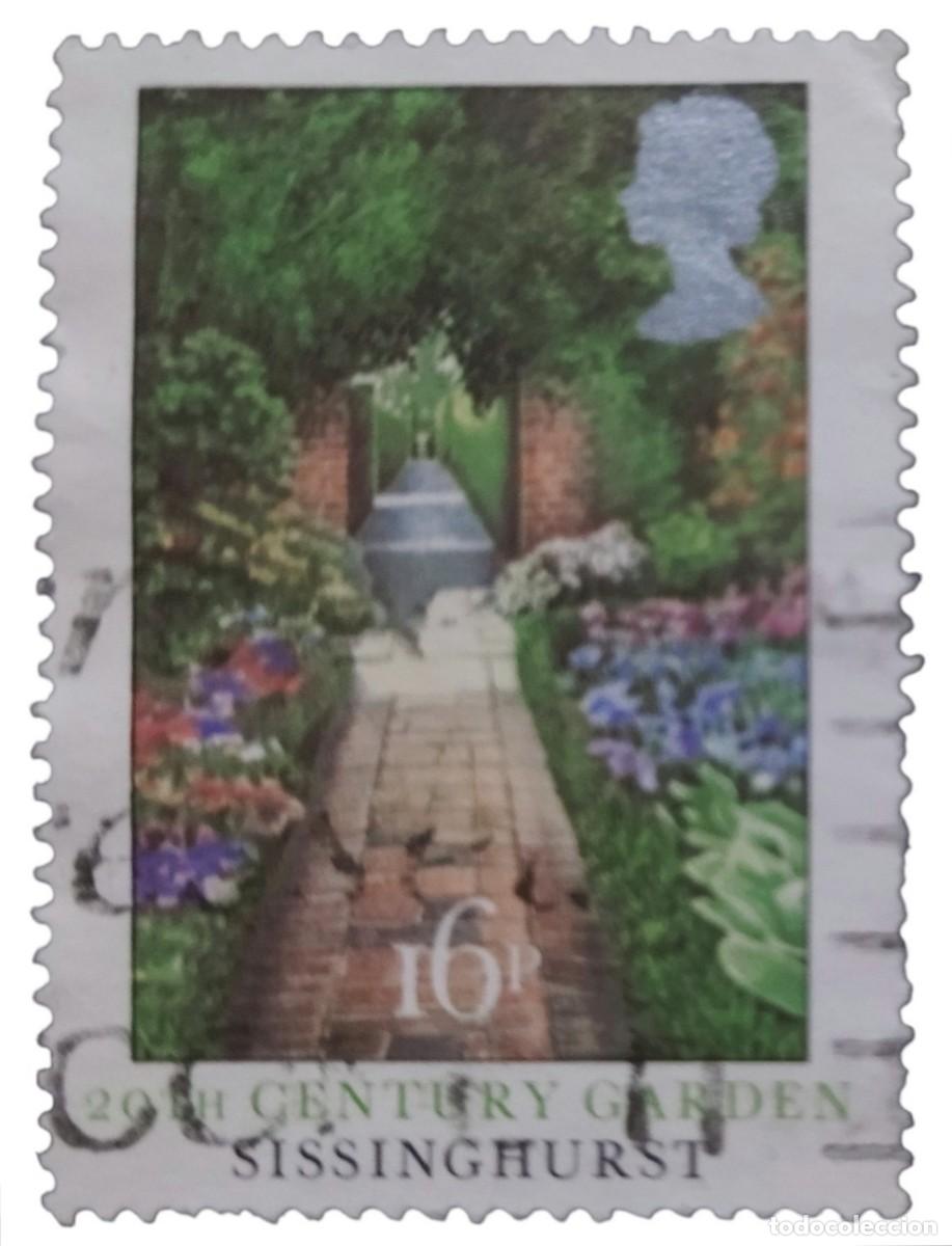 Sellos: GRAN BRETA&Ntilde;A 1983 Jardines. USADO.