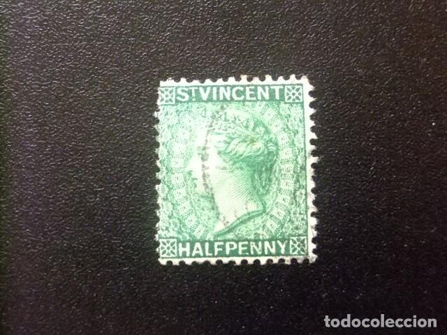 Sellos: 52 ST. VINCENT clasic. 1885 / REINA VICTORIA / YVERT 32 FU dent 14