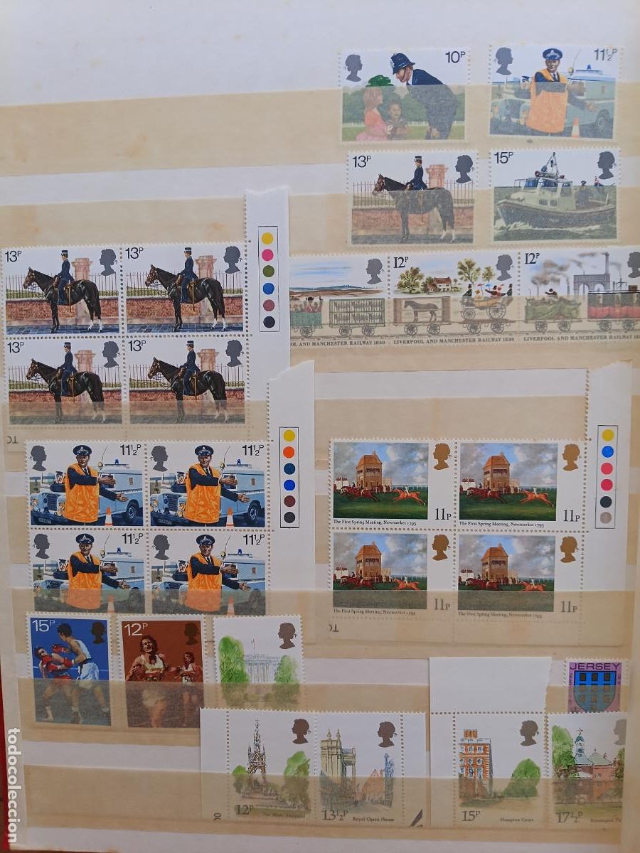 Sellos: Lote de 27 sellos nuevos perfectos. Reino Unido y Jersey. Bloques de 4