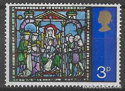 Sellos: GRAN BRETA&Ntilde;A 1971 - NAVIDAD, VIDRIERAS DE LA CATEDRAL DE CANTERBURY, 3P - USADO