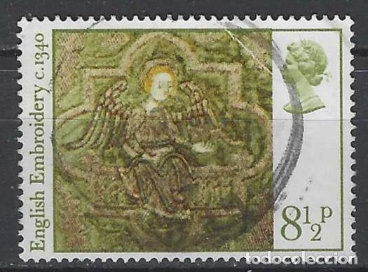 Sellos: GRAN BRETA&Ntilde;A 1976 - NAVIDAD, TAPICER&Iacute;AS MEDIEVALES, &Aacute;NGEL TRAYENDO UNA CORONA - USADO