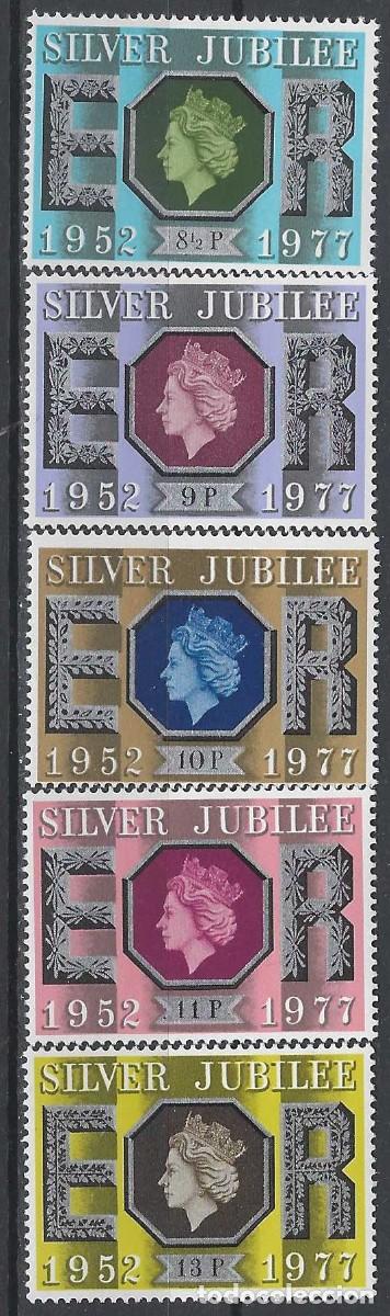 Sellos: GRAN BRETA&Ntilde;A 1977 - 25&ordm; ANIV. DEL REINADO DE ISABEL II, S.COMPLETA - MNH**