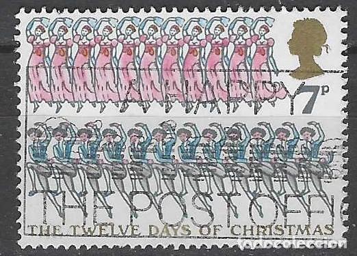 Sellos: GRAN BRETA&Ntilde;A 1977 - NAVIDAD, CANTO POPULAR, 11 BAILARINAS Y 12 DAMAS - USADO
