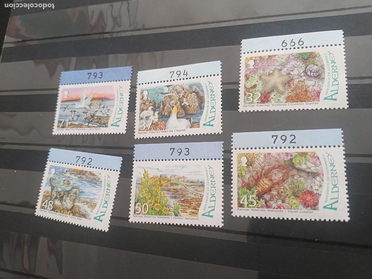 Sellos: Alderney. Flora y fauna Sellos nuevos