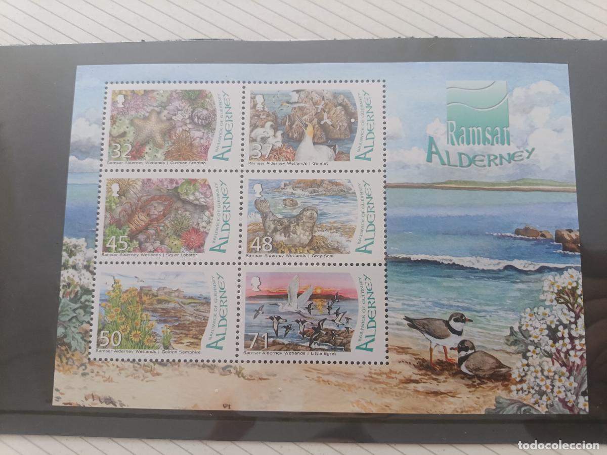 Sellos: Alderney, Islas del Canal. Hojita nueva. Flora y fauna