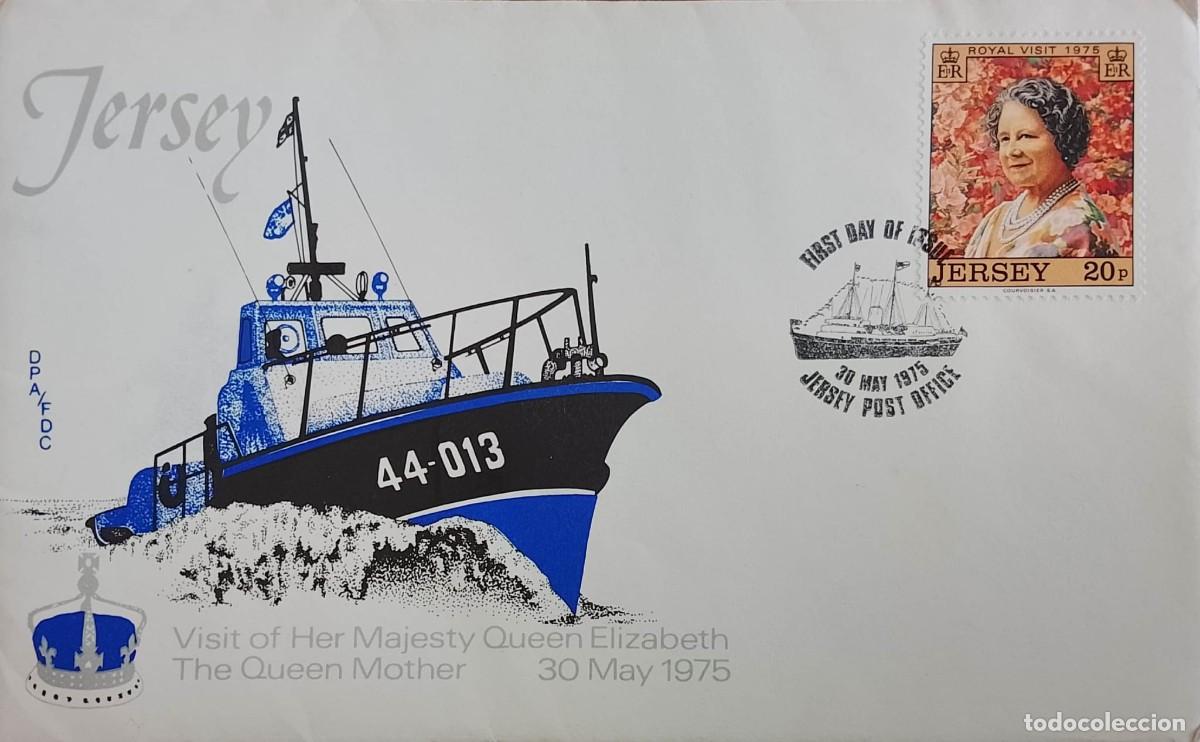 Sellos: TS) 1975, ENGLAND/JERSEY, FIRST DAY COVER COMMEMORATING THE VISIT OF &rdquo;HER MAJESTY THE QUEEN MOTHER&rdquo;,