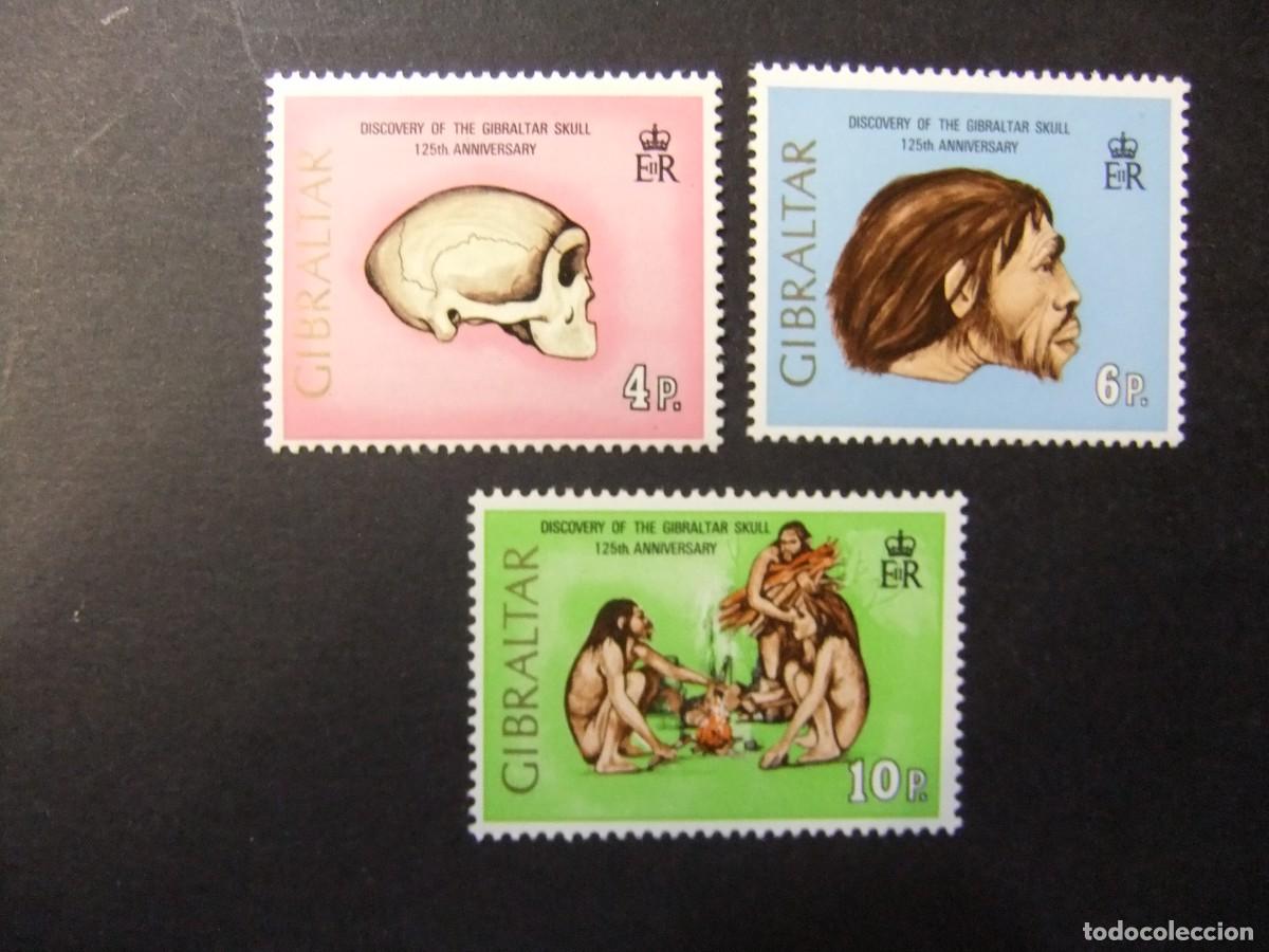 Sellos: 2 GIBRALTAR 1973 / CXXV ANIVERSARIO del DESCUBRIMIENTO de un CRANEO / YVERT 294 / 296 MNH
