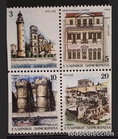 Sellos: GRECIA 1988 - VILLAS GRIEGAS - YVERT 1681a-1683a-1686a-1687a EN BLOQUE DE 4