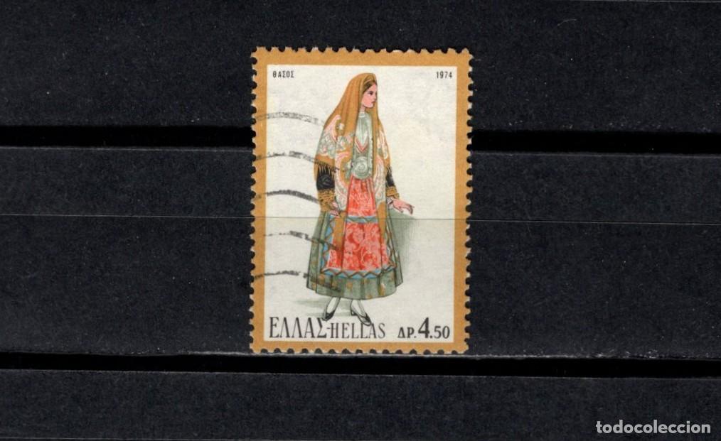 Stamps: Sello usado. Traje tipico femenino de la isla de Tasos. Diciembre de 1974. Yvert 1167.