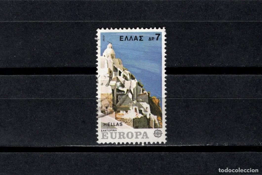 Sellos: Sello usado. Europa. Vista de Santorini. Acantilado de Fira. 1977 mayo. Yvert 1243.