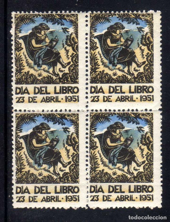 Sellos: VI&Ntilde;ETAS DIA DEL LIBRO 1951 - BLOQUE DE 4 - Foto 1
