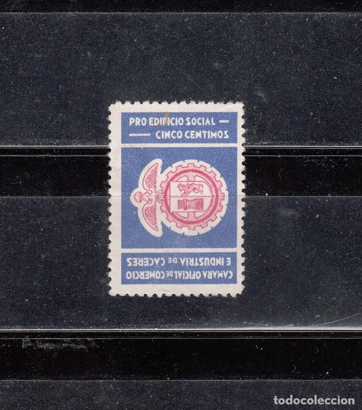 Stamps: CAMARA OFICIAL DE COMERCIO DE CACERES. PRO-EDIFICIO SOCIAL. 5 CTS.