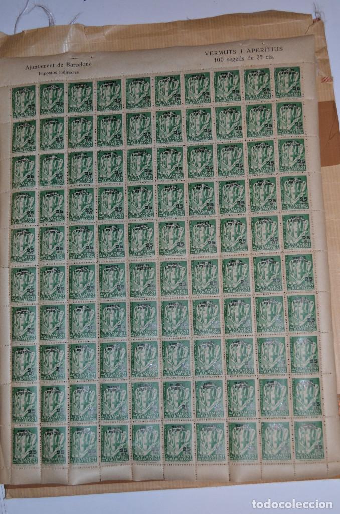 Sellos: HOJA CON 100 SELLOS DE BARCELONA - Foto 2