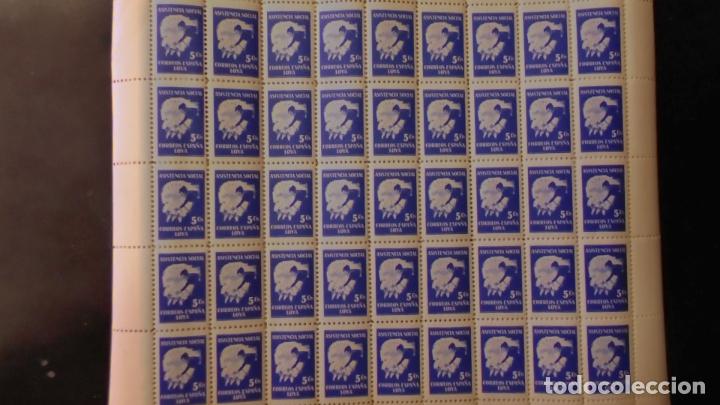 Briefmarken: Pliego hoja completa asistencia social LOYA 5 centimos falange