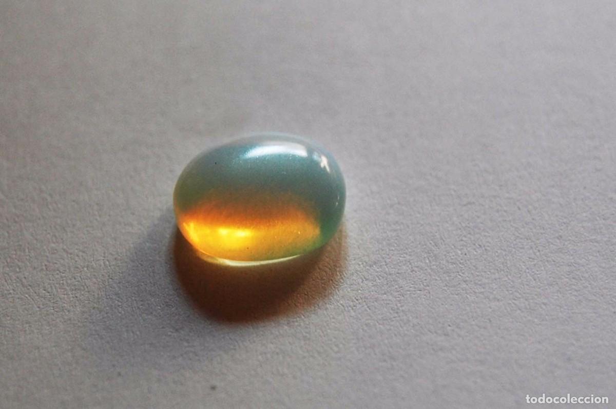 Timbres: 3.70 CTS EXCELENTE OPALO BLANCO TALLA CABUJON