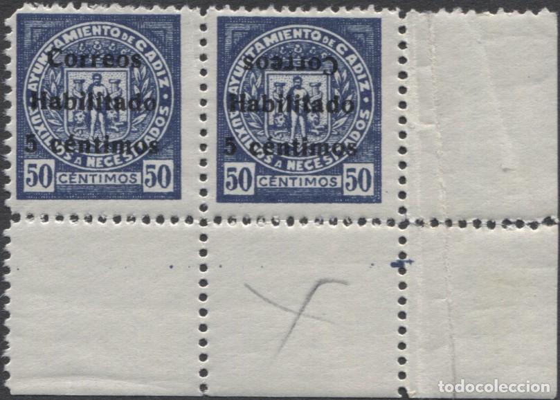 Timbres: C&Aacute;DIZ - AUXILIOS A NECESITADOS - ERROR &rdquo;Correos&rdquo; invertido - Pareja horizontal