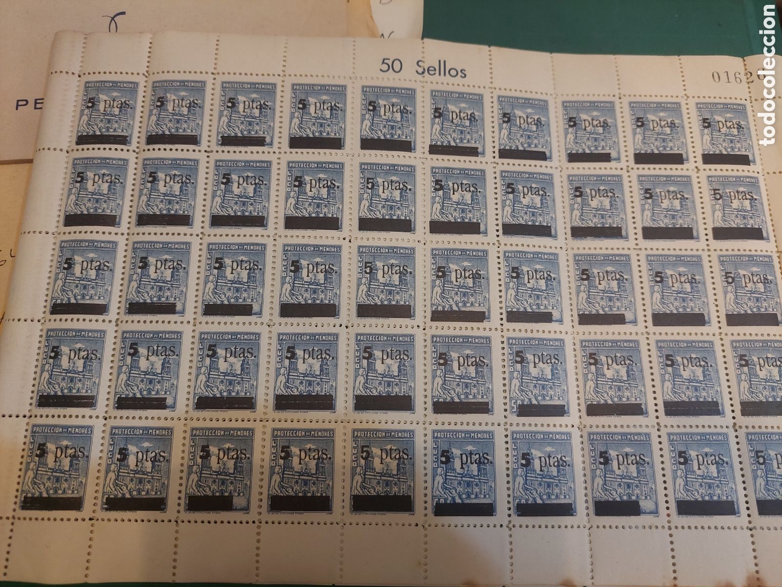 Timbres: LUGO PROTECCI&Oacute;N MENORES SOBRECARGA 5 PESETAS RARO CATEDRAL LUGO PLIEGO COMPLETO GUERRA CIVIL